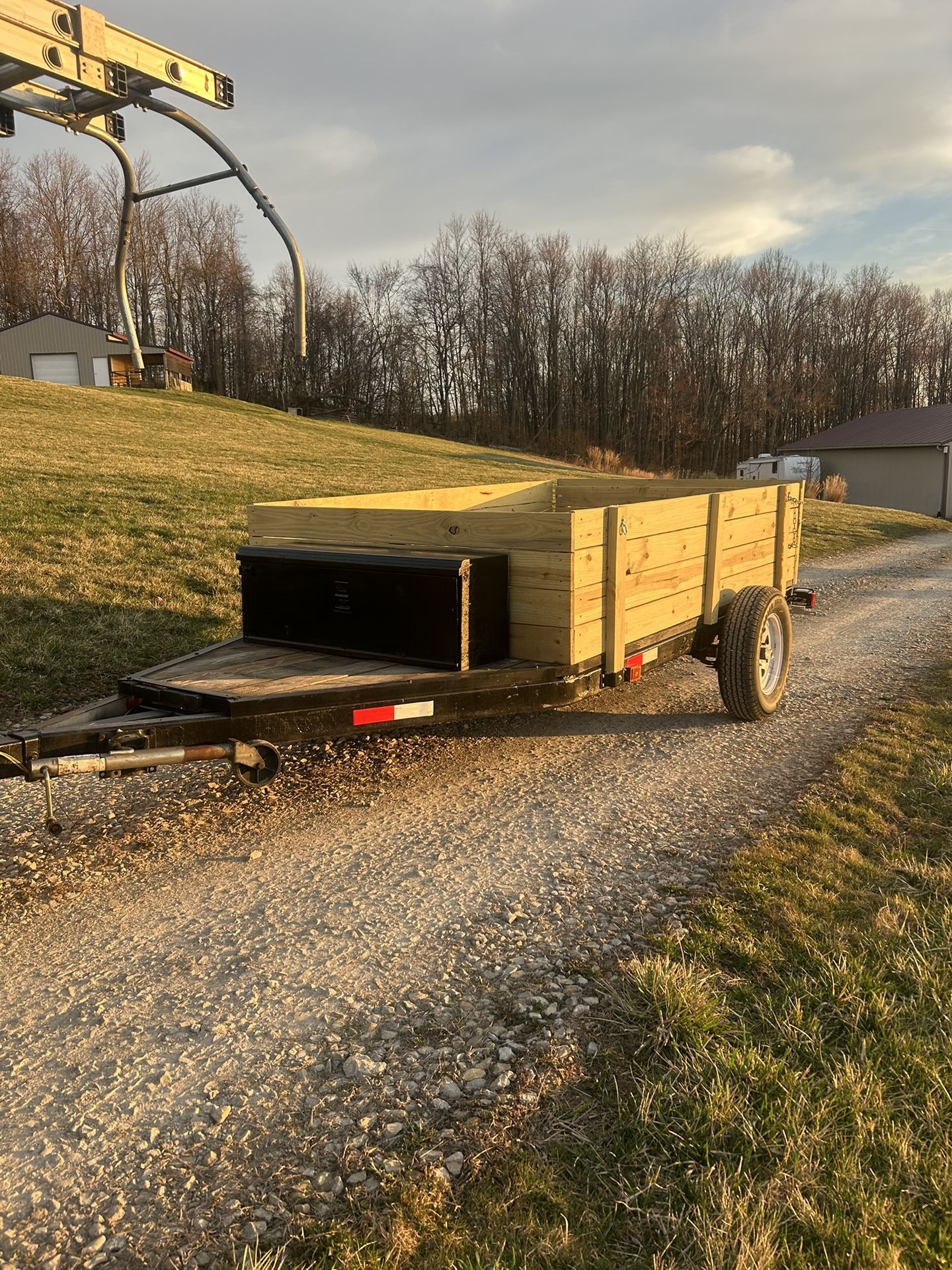 5.5’ x 9’ Utility Trailer with tool box on front