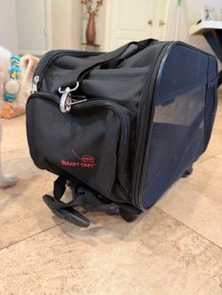 pet carrier