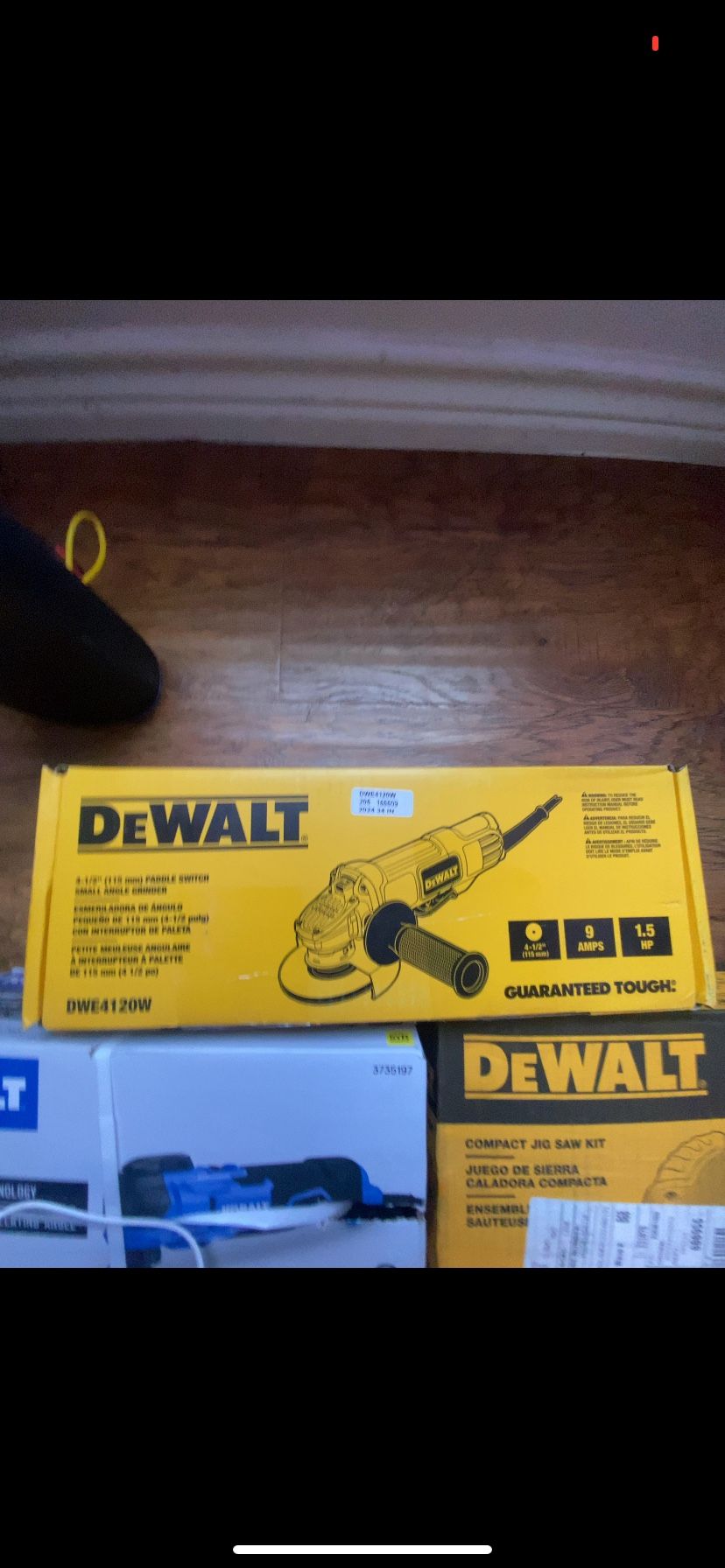 DEWALT 4.5-in 9-Amp Paddle Switch Angle grinder