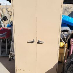 Anaquel de metal para herramienta o alasenamide 6x3