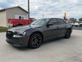 2016 Chrysler 300