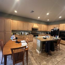 Kitchen Cabinets 