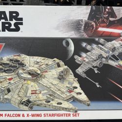 Star Wars Millennium Falcon & X-Wing Starfighter Set