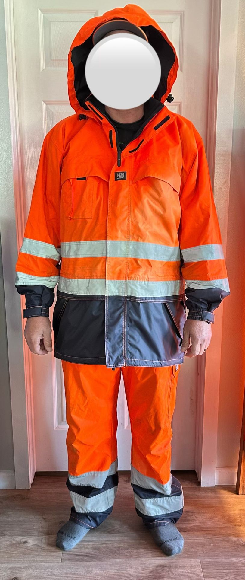 Helly Hansen hi visibility rain jacket and bib pants 2XL