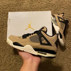 Air Jordan 4 Retro “ Fossil” Women Size 10W