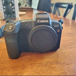 Canon EOS R