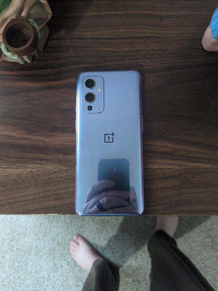 OnePlus 9 5G $200 Obo