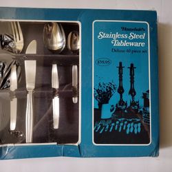 Vintage Reppelinox Made in Hong Kong,  stainless steel

Tableware Set