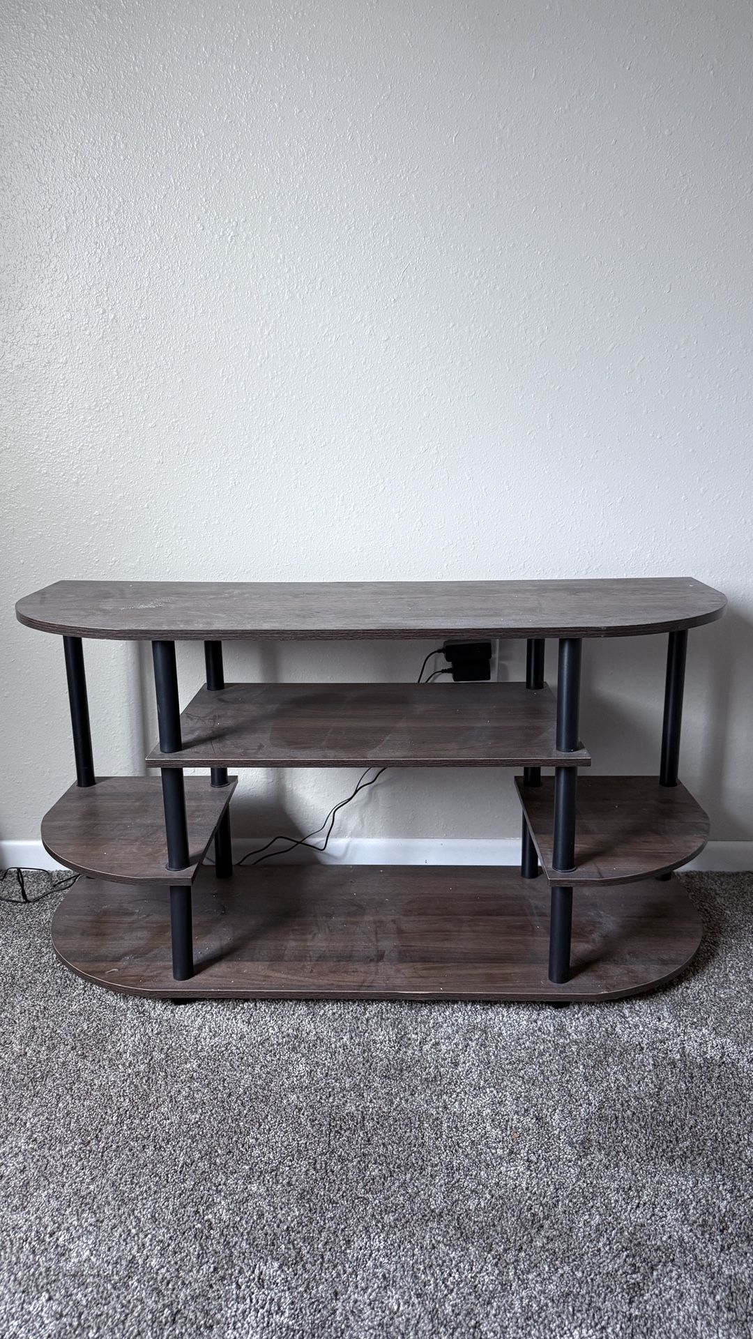 TV Stand / Rack – Like New