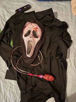 Ghostface Halloween Costume with Bleeding Mask