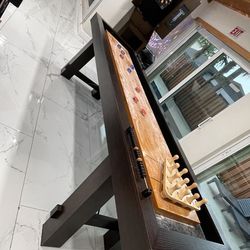 Shuffle Board