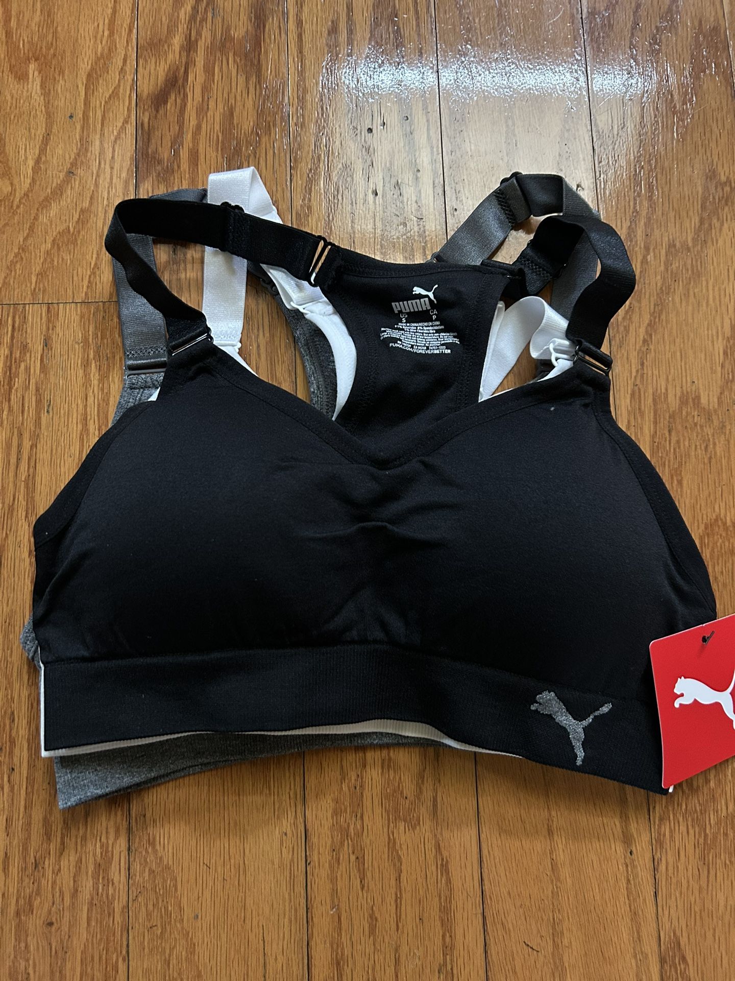 NWT Puma Women Sports Bra Size S