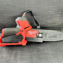 Milwaukee M12 FUEL 6 in. 12V Brushless Cordless Pruning Saw HATCHET (Tool Only)