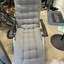Recliner Chair 