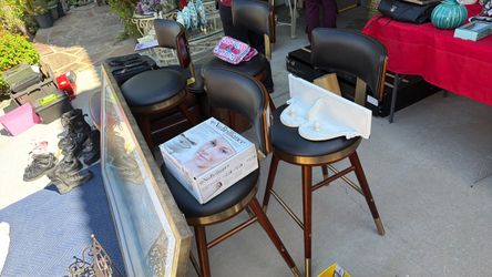 Moving sale