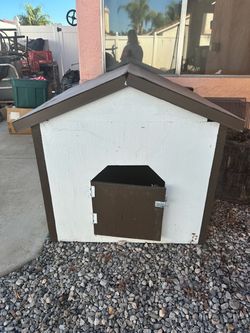 Dog house