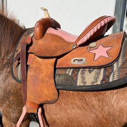 Lost Valley Saddlery Tan & Pink Western Saddle 15 Inch Seat