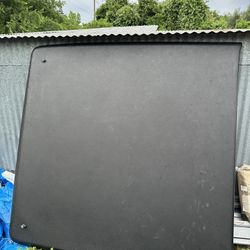 Tonneau Cover  Short Bed