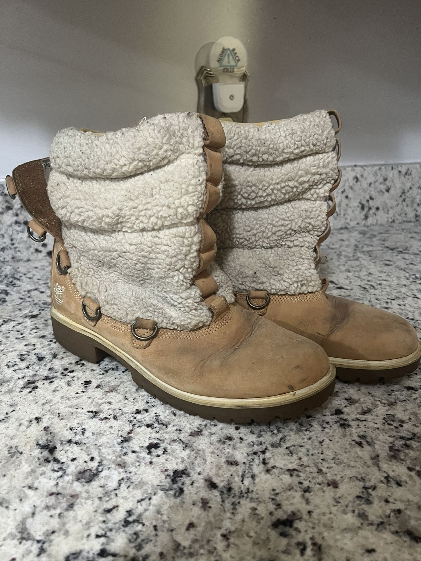 Woman’s Timberland Boots 8.5