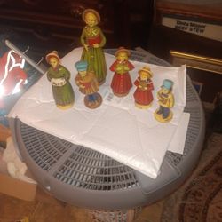 Six Old X Mas s Carolers.