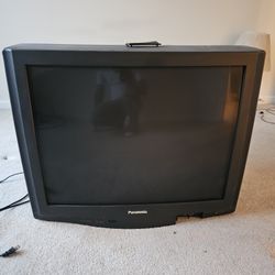 32" Panasonic CRT Vintage Gaming TV Monitor