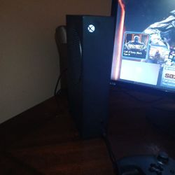 Xbox Series S 1TB/Monitor/Turtle Beach Headset 