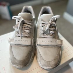 Burberry Sneakers 