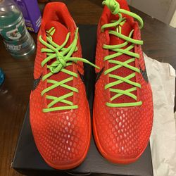 Kobe Reverse Grinch 10.5 M