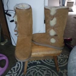 Uggs Koolaburra Size 10 Womens