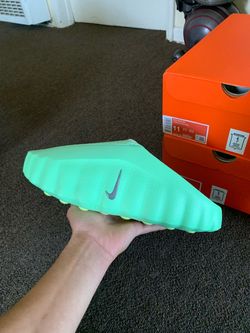 Nike Mind Slide Cucumber Calm