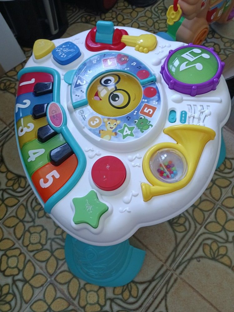 Toddler Musical Table