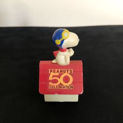 Peanuts 50th Anniversary Celebration Figurine 