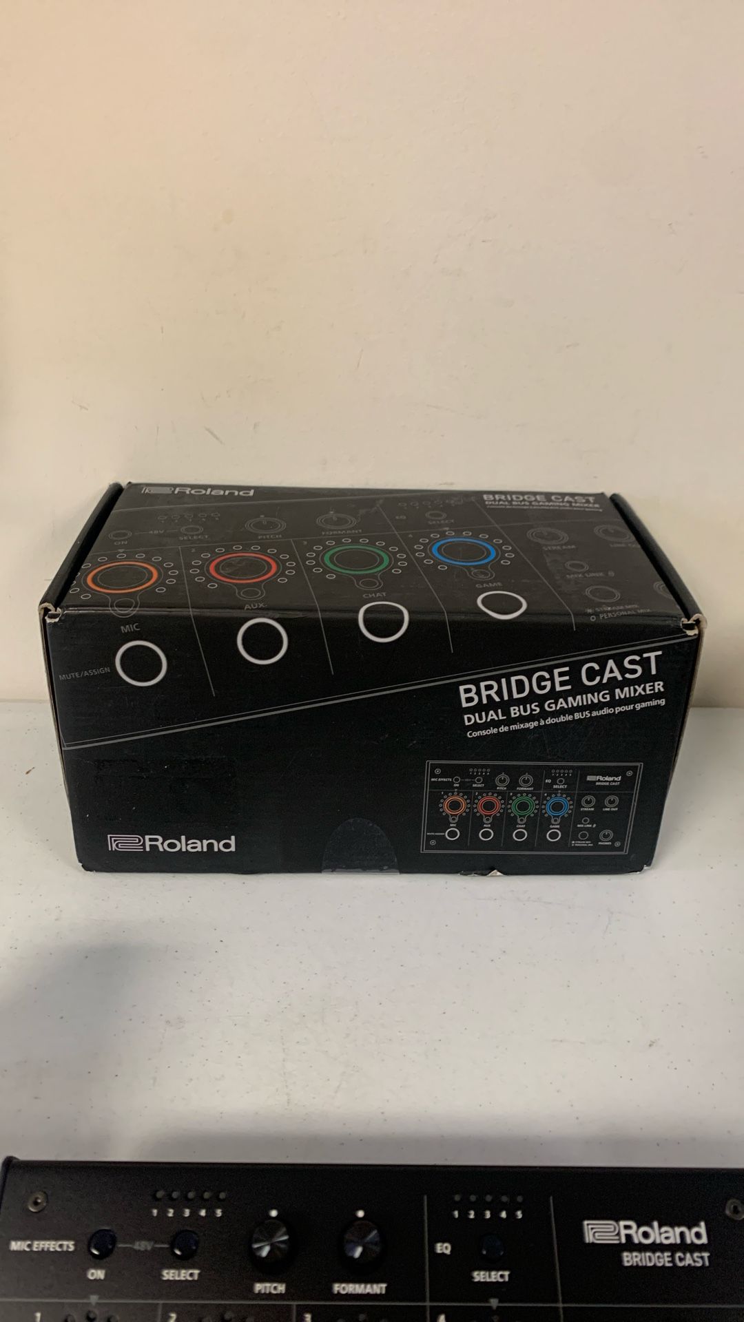 Roland Bridge Cast Dual Bus Gaming Mixer, Professional Audio Streaming Interface and Mixer for Online Gamers. Pg