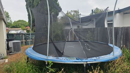 Free trampoline