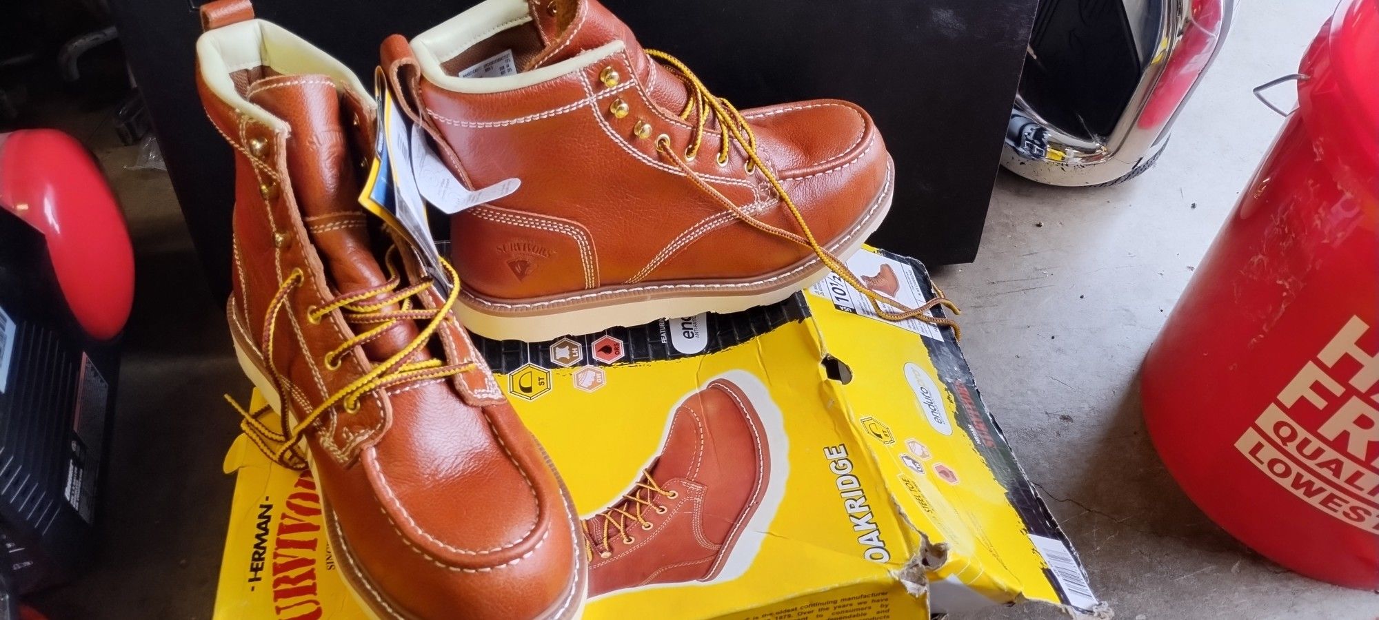 10.5 Steel Toe Boots