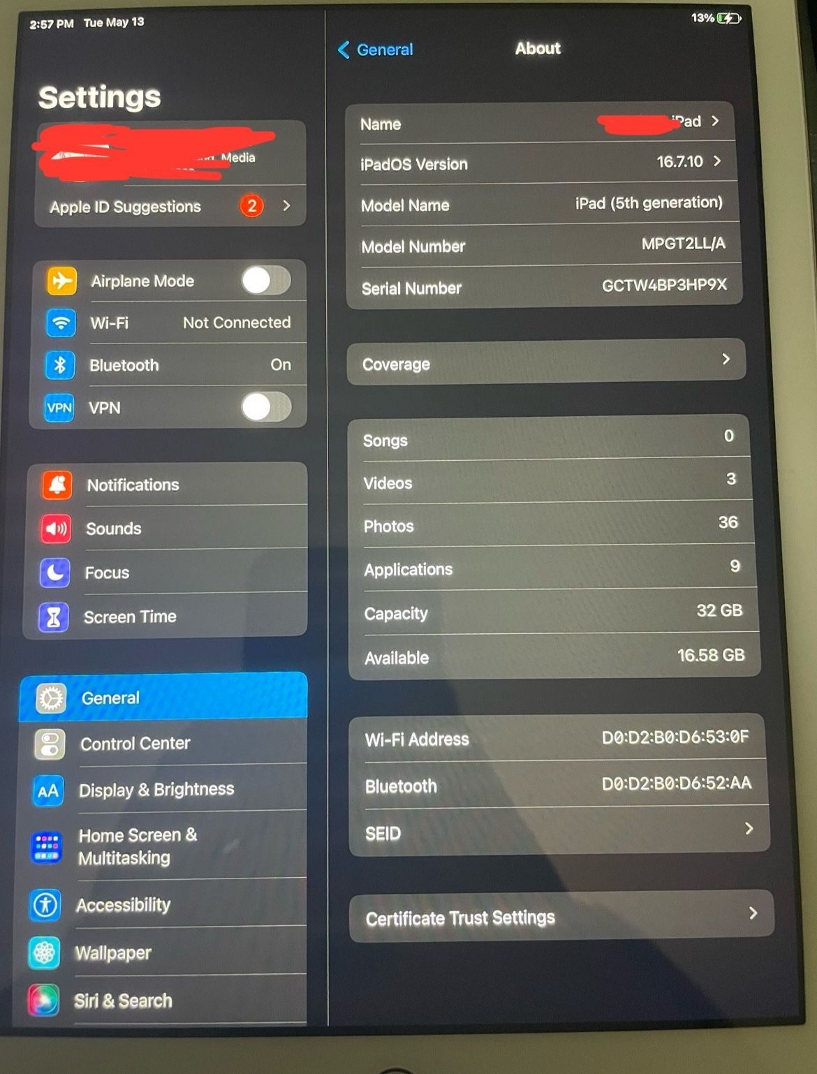 IPad 5th Generation (32 GB)