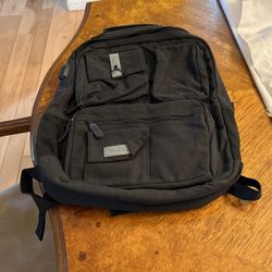 Bella Russo 17 " Canvas Laptop Backpack