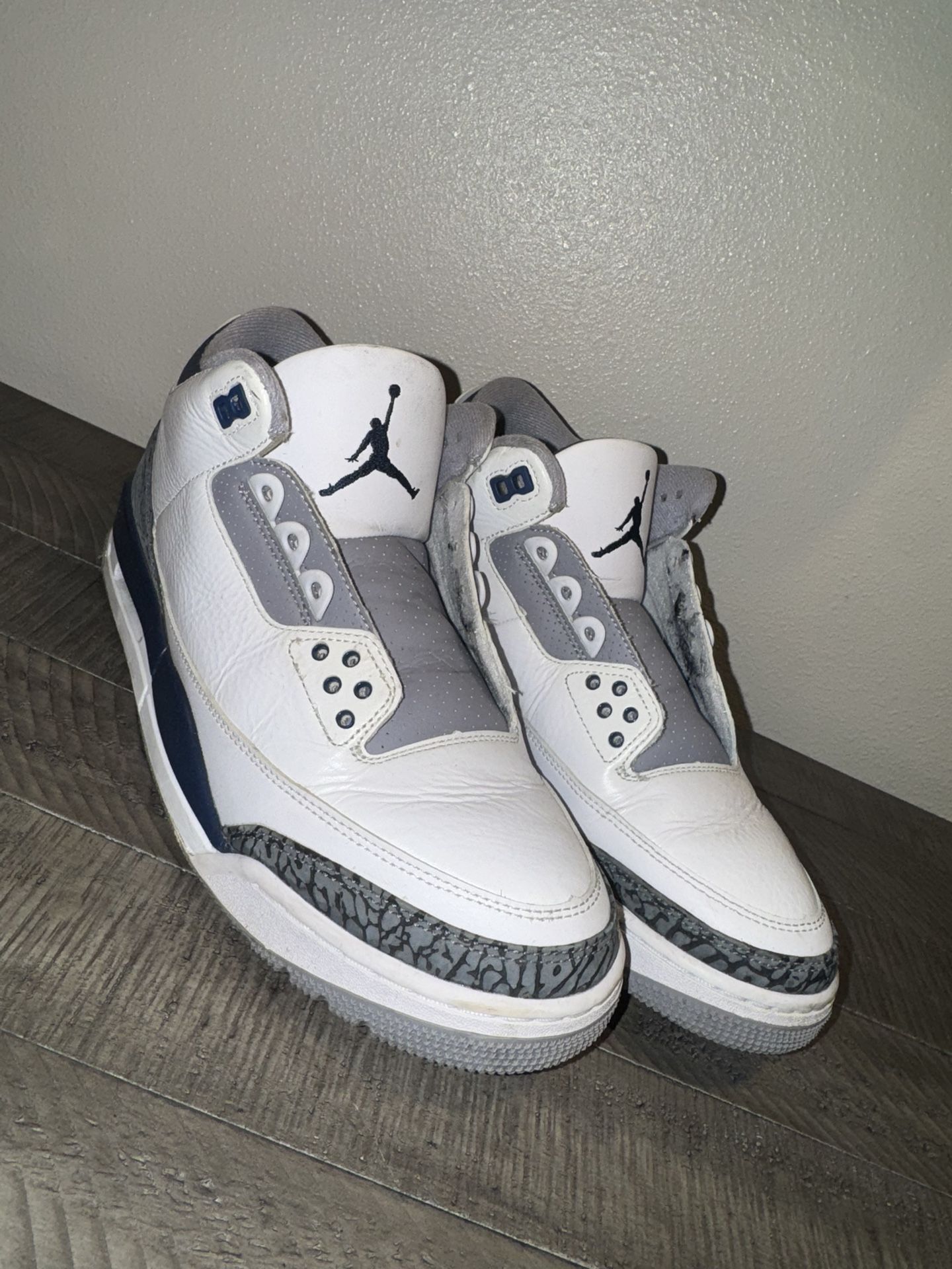 Jordan 3 Midnight Navy Size 10