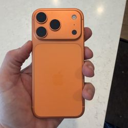 iPhone 17 Pro - Cosmic Orange - 256GB