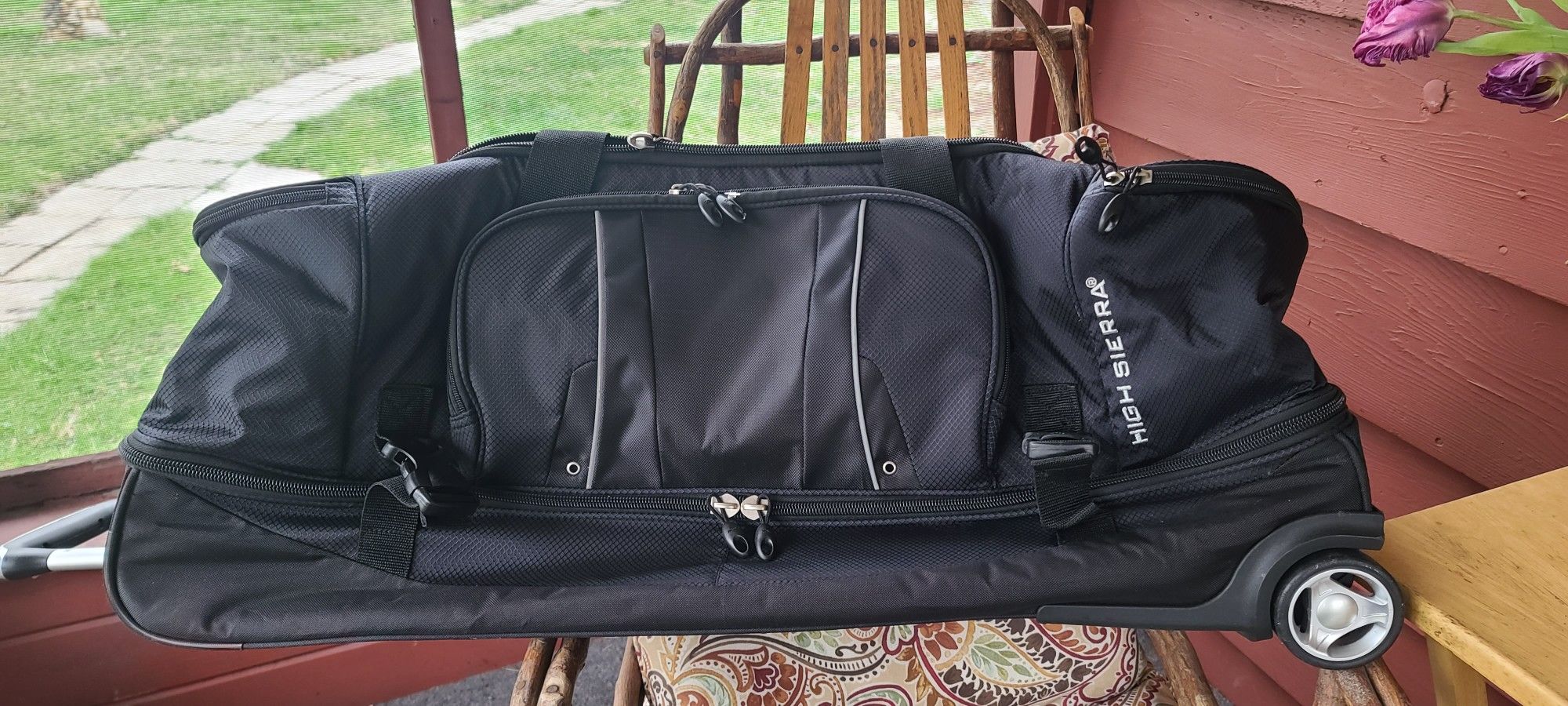 High Sierra Wheeled Duffle Bag Luggage