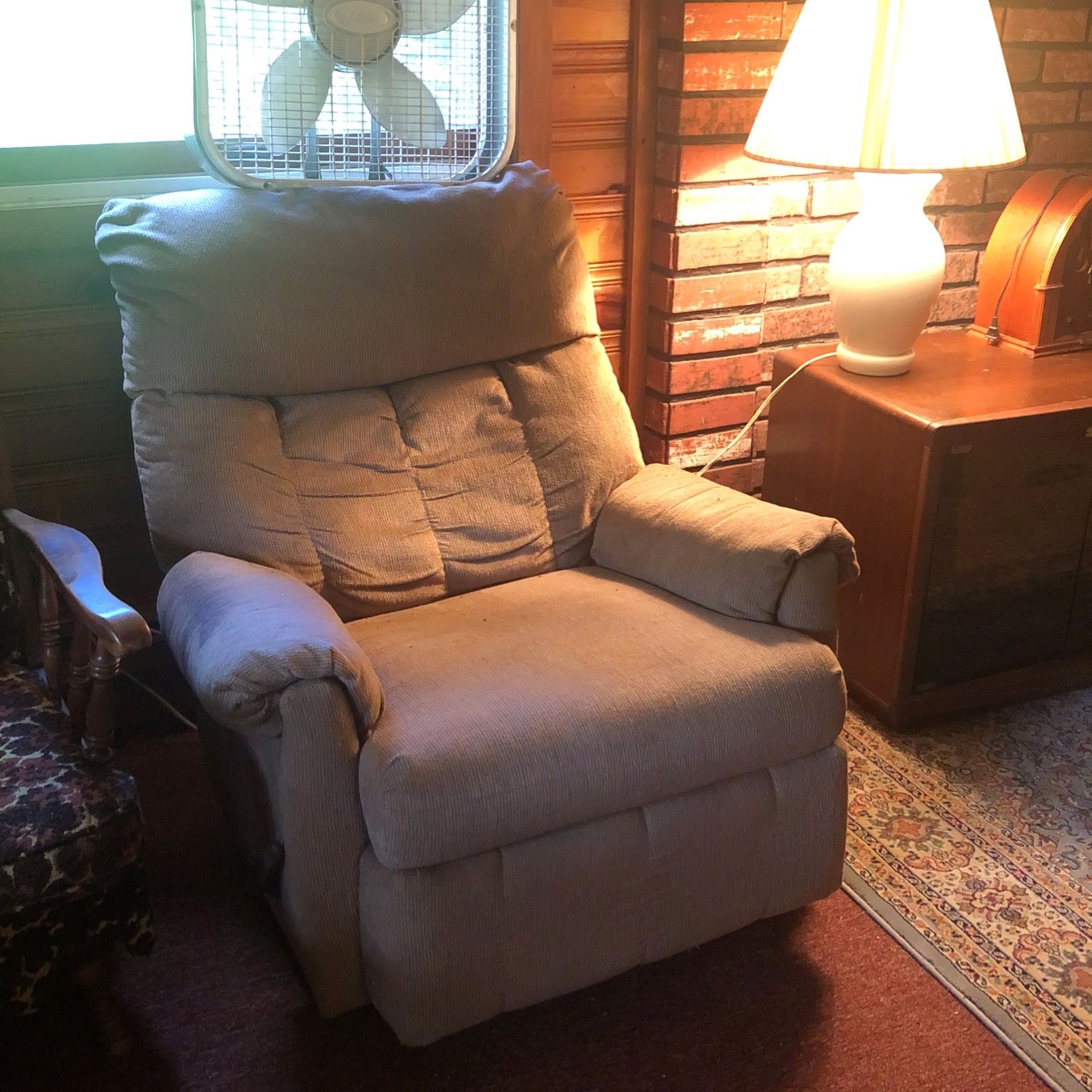 Recliner Chair- FREE