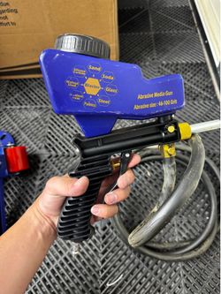 Sand blaster