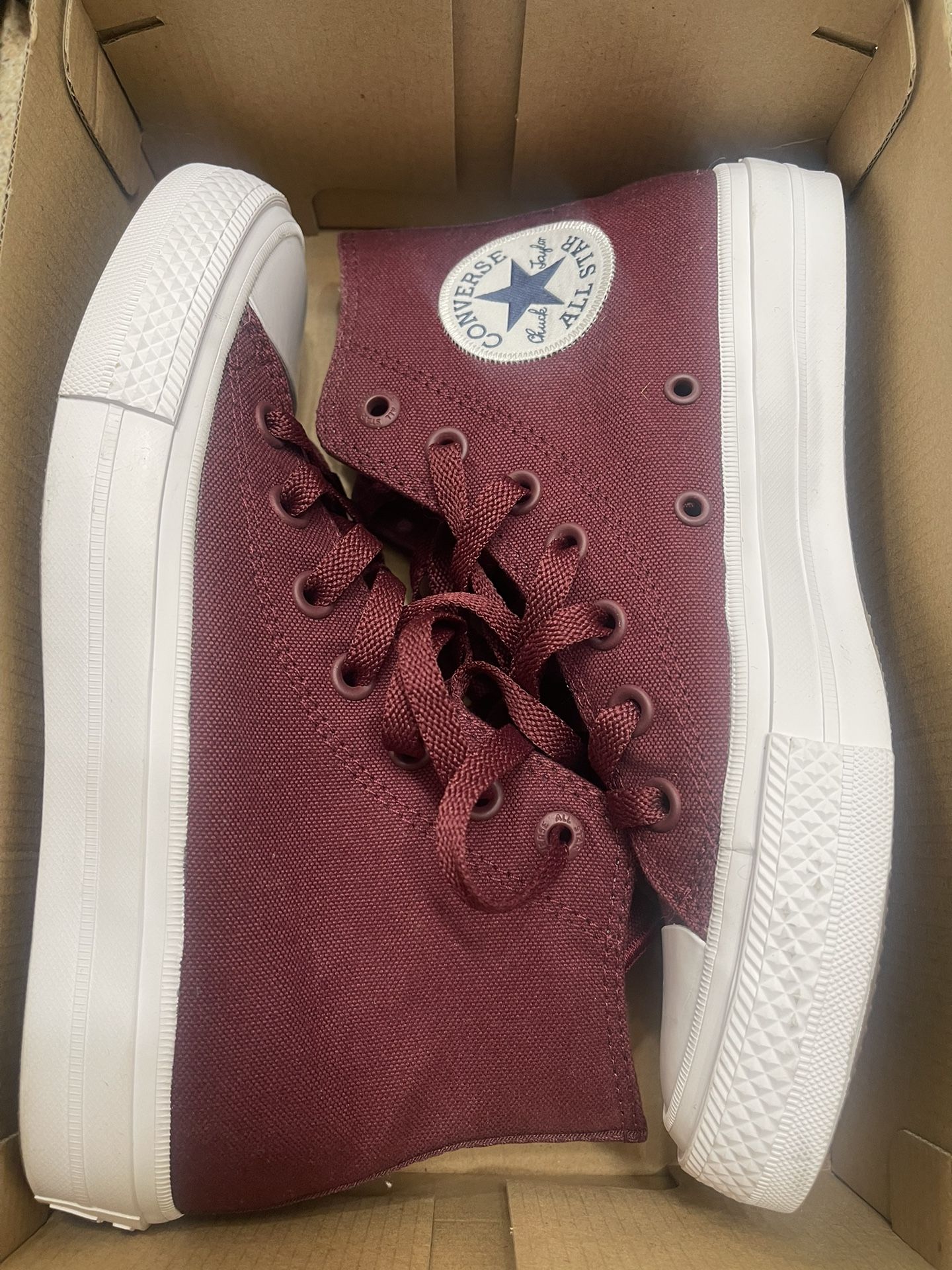 Women’s Shoes Vans Sk8 Hi And Converse All Stars