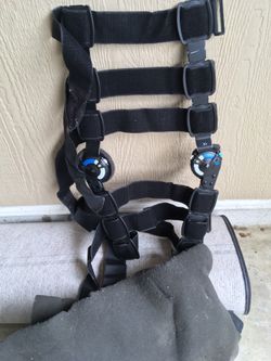 Knee bracket