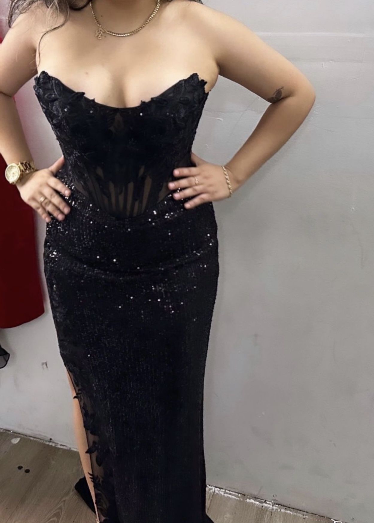 Strapless Black Prom Dress. (With a Slit open right side)