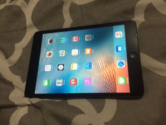 iPad mini first generation 16gb good condition