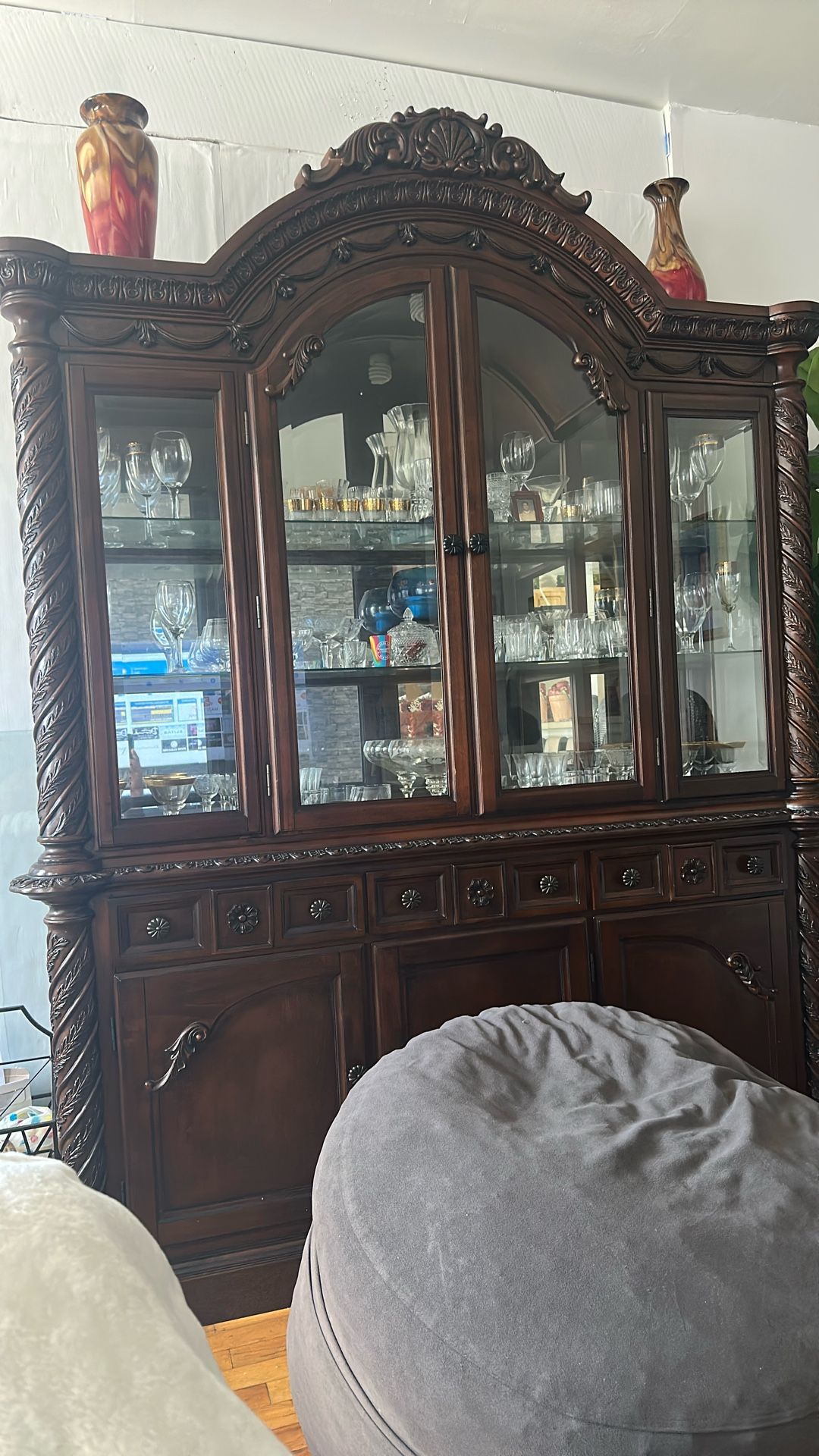 Wooden China Cabinet Two Up And Down