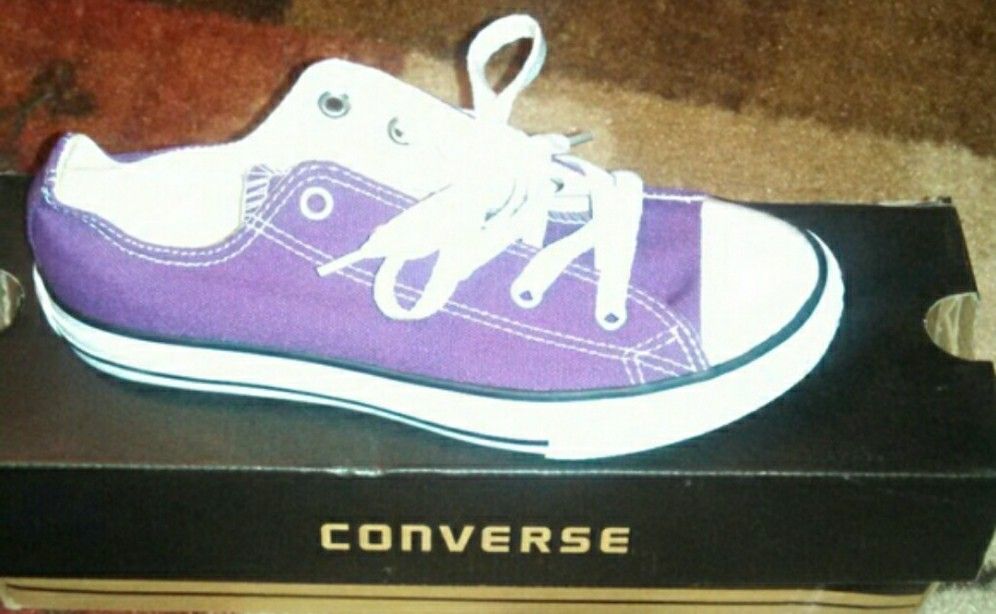 Low Top Purple Chucks