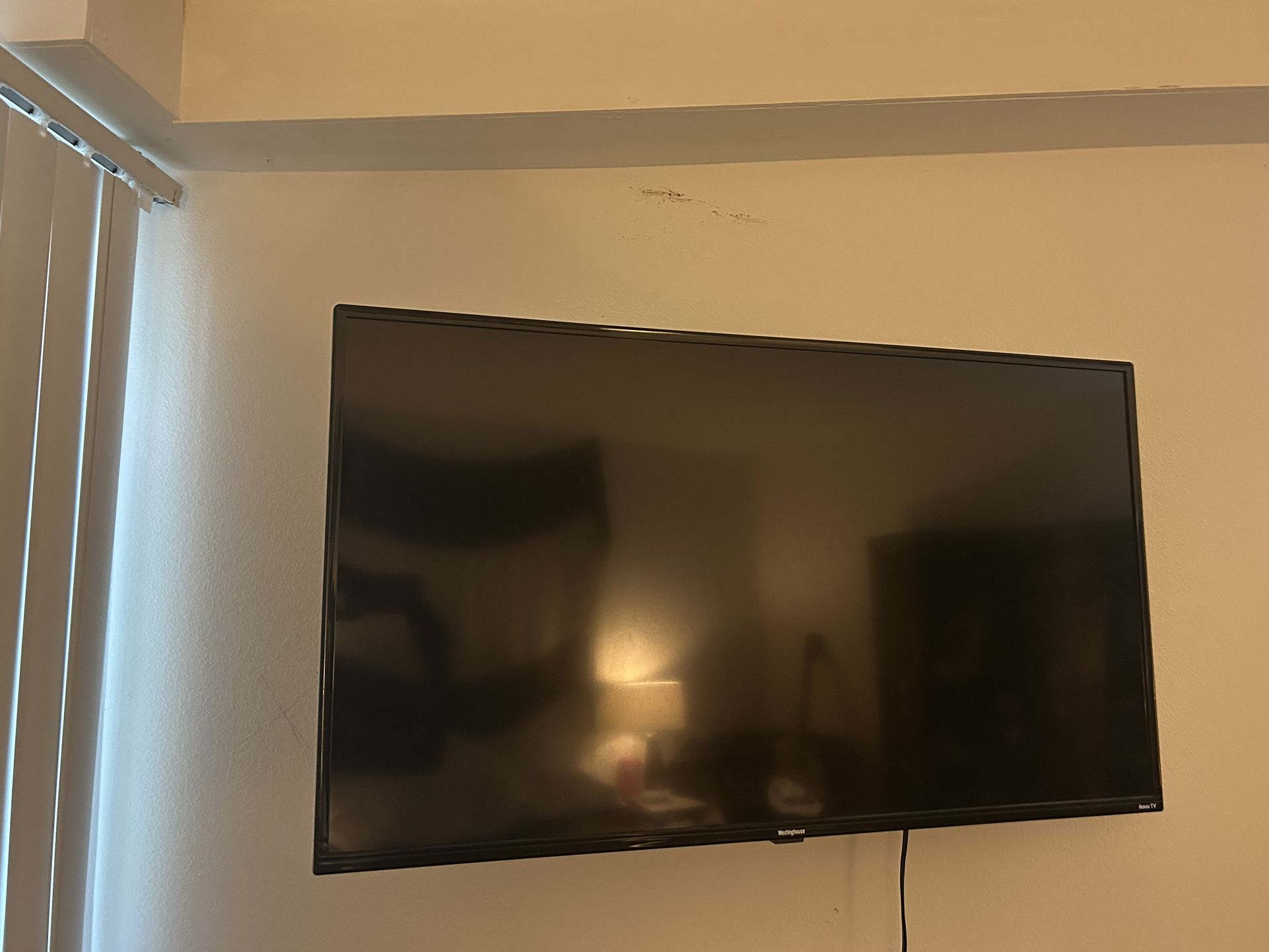 40 Inch Roku