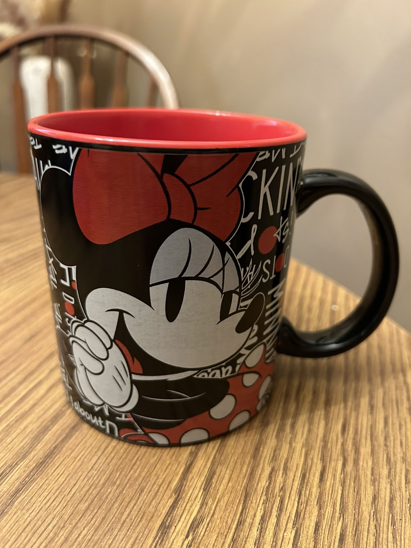 Disney Coffee Mug Collectible Minnie Mouse Mug Cute Red Black Dots Rockin Hot